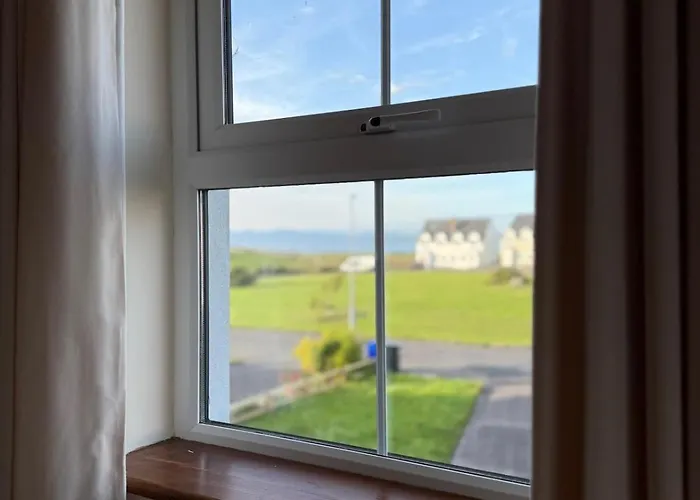 Wild Ocean Embrace - 5 Min From Surfing * Tullaghan